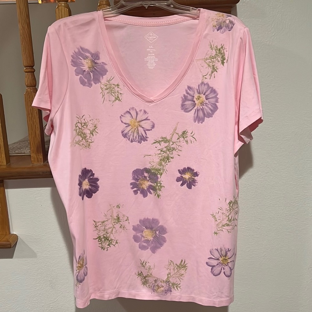 Flower Hand-Pounded T-shirt